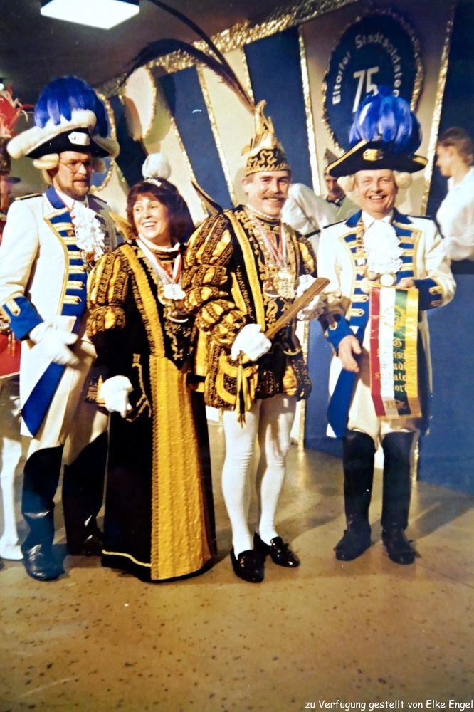 P1600327